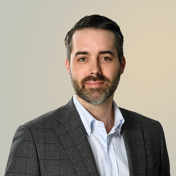 Headshot of Bradley Clarke