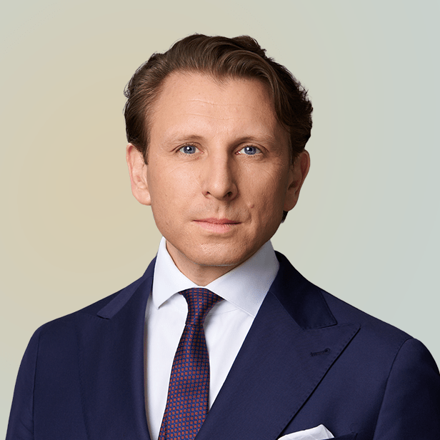 Headshot of Gabriel Englebert