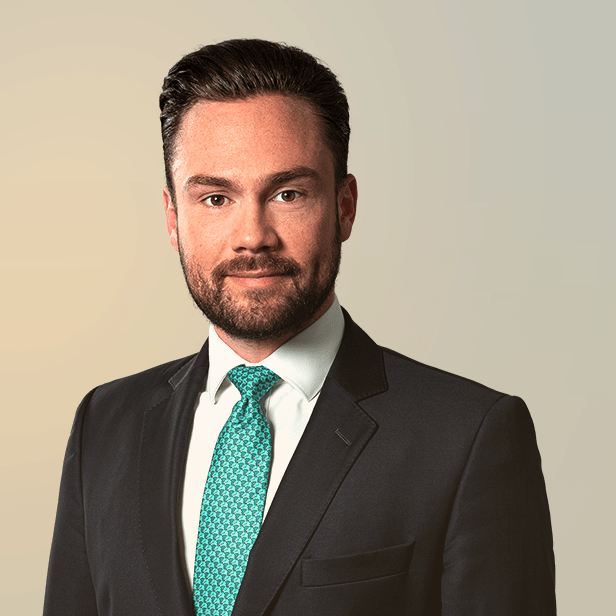 Headshot of Julian Knirim