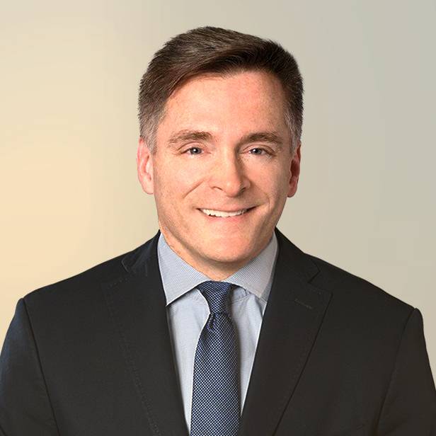 Headshot of Dan Lynn