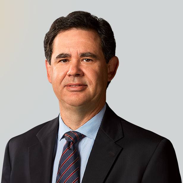 Headshot of Luiz Recchia