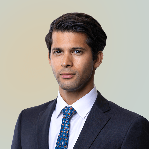 Headshot of Umar Rizvi