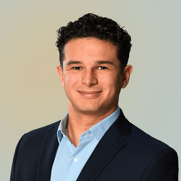 Headshot of Bryan Schultz