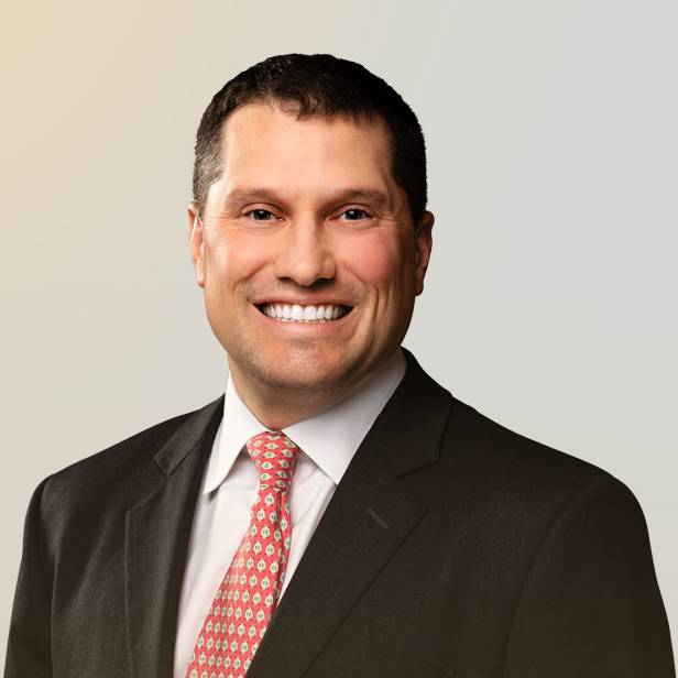 Headshot of Sam Valenzisi