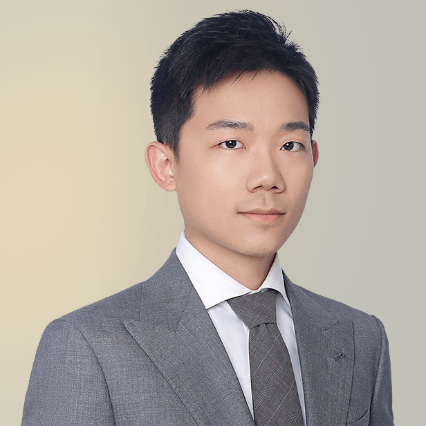 Headshot of Charles Xia